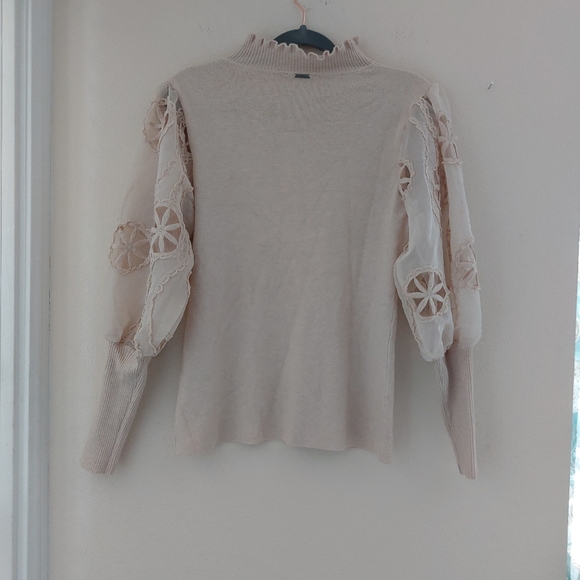 ANTHROPOLOGIE "SIONI" EYELET PUFF SLEEVE SWEATER NWT - Picture 4 of 16